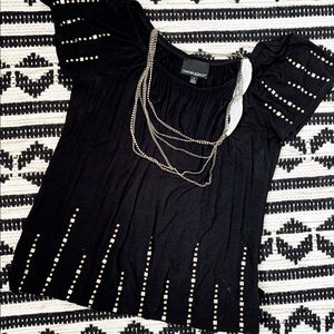 Scoop neck tee shirt